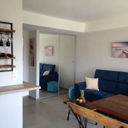 Le Cros De カーニュ・シュル・メール